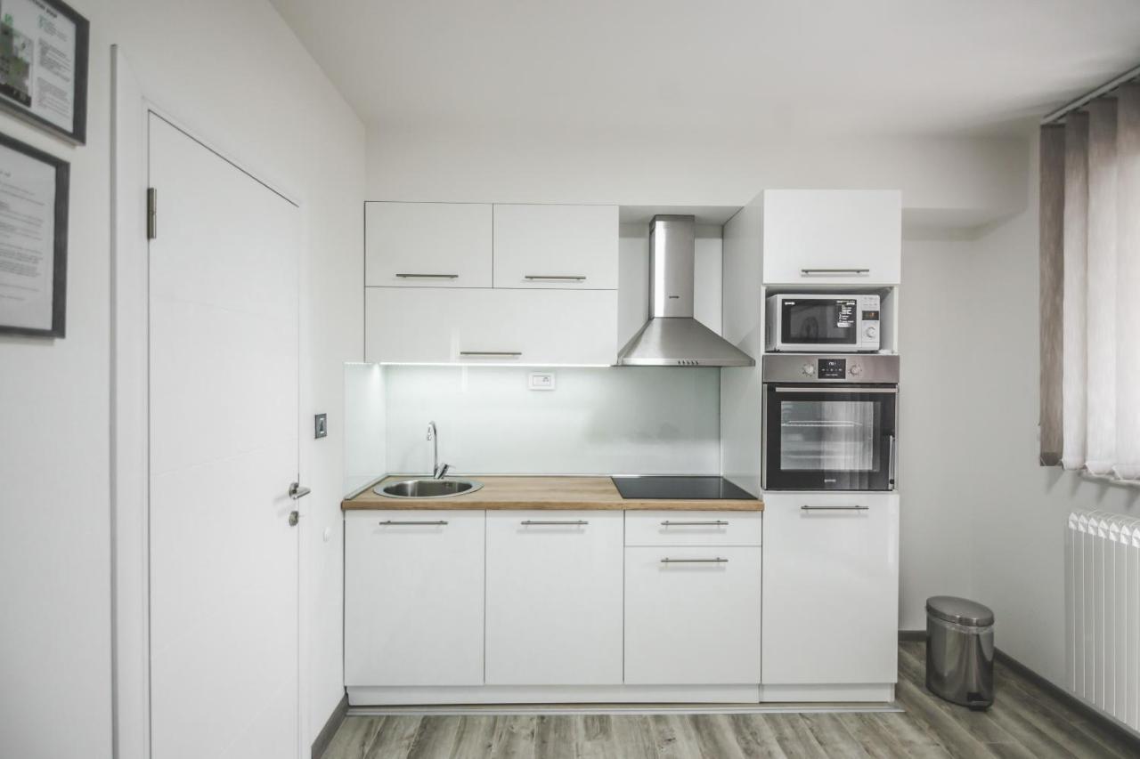 Kristal Apartmani Аранделовац Экстерьер фото